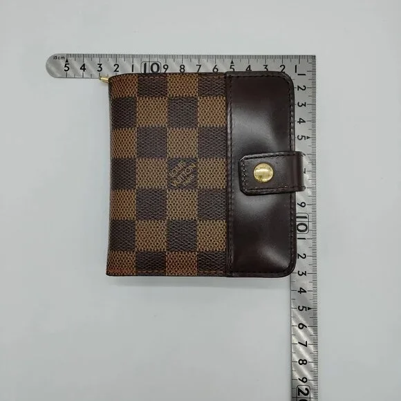 Authentic Louis Vuitton Brown Damier Wallet mn516-020626 - Picture 2 of 9